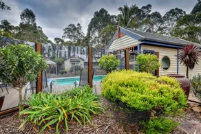 Elegant Golf View Cottage - 2BR 2BA - Image 2