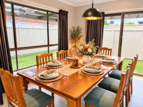 Spacious Luka Court Retreat, BBQ & Cozy Comforts, Ballarat - Image 4