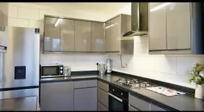 Cozy 2-Bed Escape in Blackheath - Image 5
