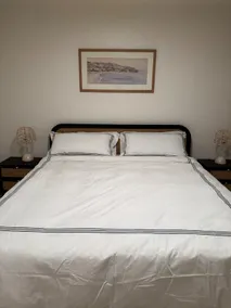 Wrigley Spanish Bungalow • 3 Bed • 5 Min Downtown - Image 5