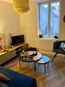Downtown house Place Jean Moulin - Image 2