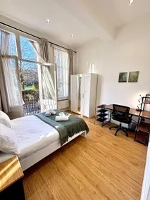 Kensington Court Hotel - Earls Court - Image 3