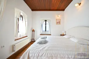 Kozler Estate - Historic Residence & Private SPA - Image 2