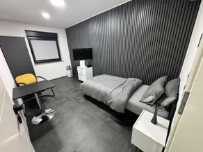 3 BR Nice Apartment Gelsenkirchen - Image 2