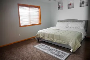 King Bed • Work Desk • Near Sanford & West Acres - Image 2