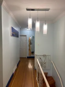 Charming Bright 3BR House - Upper Level Suite - Image 5