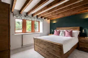 Netherside Barn - a stunning Yorkshire retreat - Image 2
