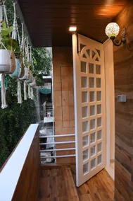 Swank @ Marquise - Charming, Quiet 1 BHK in Bandra - Image 3