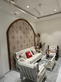 Swank @ Marquise - Charming, Quiet 1 BHK in Bandra - Image 2