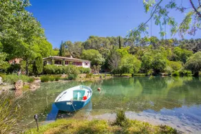Domaine Saint Amour - Au Lac - Image 2