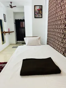 Studio By Mezhakini–Near RailwayStation&White Town - Image 3