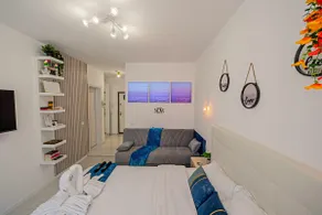 Stylish1Bedroom+Sofa(1kid)+FullKitchen+FreeParking - Image 2