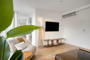 MS 1 | Premium city-center apartment for 6 people - Image 2