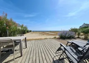 Sea Air Beach & Pool - Image 2
