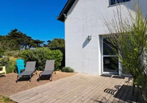 Sea Air Beach & Pool - Image 3