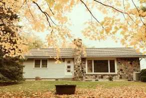 Legacy Lane | Family-Friendly•Near Lake Erie•Patio - Image 3