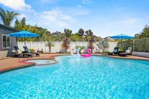The Splash Society-Pool, Spa, Games, and Vibes - Image 3