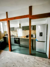 The apartment in the center. - Image 5