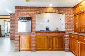 Lakeside+Patio+Fireplace+Sleeps 10| Hearth & Lake - Image 4
