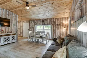 Woodland Cabin Near Wayne National Forest - Image 4