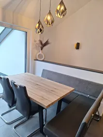 Summit View Apartment - Image 4