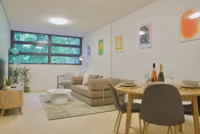 1BR Waterfront Apt in Barangaroo • Private Parking - Image 2