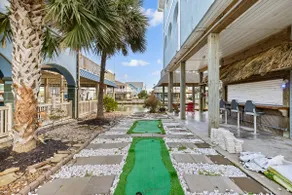 Waterfront Views| Beach Access| Kayak & Mini Golf - Image 2