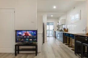 3 BDRM Coastal Retreat | Steps to Blue Bay Beach - Image 4