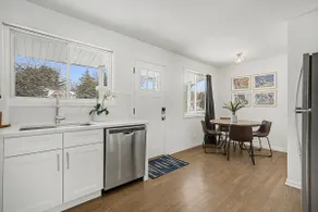 Bright, Modern 3BR Home w/ Oversized Yard & Garage - Image 5