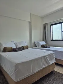 Flat in the Renaissance, great location, up to 4 people - Image 2