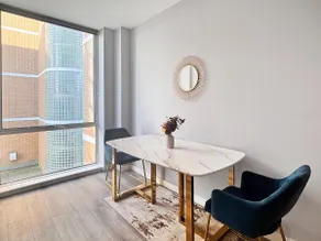 Spacious & Comfortable Apartment|Silbury Boulevard - Image 3
