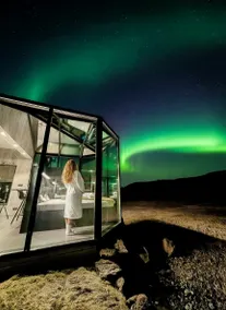 Aurora Glass Cabin I Private Sauna and Jacuzzi - Image 3