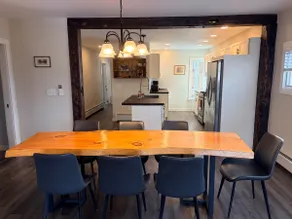 Lakehouse 4 season getaway with rail trail access! - Image 4
