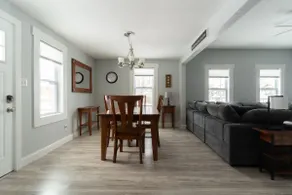 4BR Home | Sleeps 8 | Quiet | Short & Long Stays - Image 3