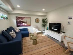 Renovated English Basement Private Patio@Takoma DC - Image 4