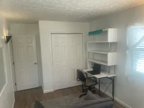 Cute brick new renov 3BR in quiet CtrGrove neighbo - Image 5