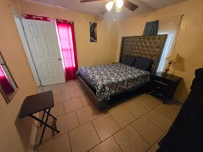 2 Bed Full House in Downtown Edinburg - Image 3