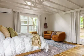 Two Farm Cabin Suites | King Beds, Bunks & Tub - Image 5