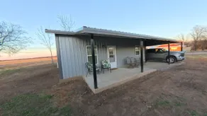 Pet Friendly, New Cabin in Charming Calera - Image 2