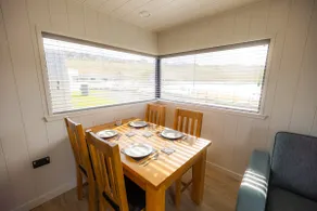 Kurv Cabin at Lost Shore Surf Resort - Image 4
