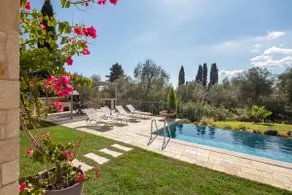 Mateo Stone Villa - Image 2