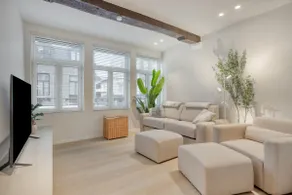 Cozy Stay in the Heart of Mechelen - Image 3