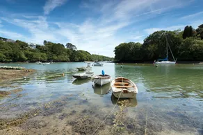 Stylish Central Falmouth Studio with Parking | WiFi | - Image 5