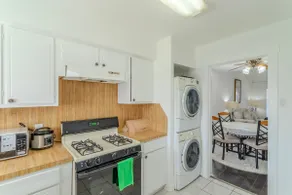 Cozy 2BR Apartment by i10 near City Center - Image 5