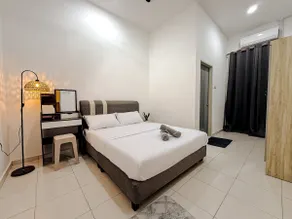 Family Landed 2BR House with Coway Free WiFi and Netflix for 8 Guests - Image 3