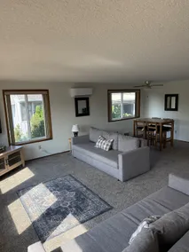 Cozy and Relaxing 3 bedroom home in St. Helens! - Image 2