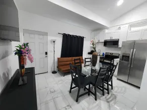 Modern & Renovated 3 Beds, 2 Bedrooms and 1.5 bath - Image 2