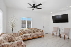 Cozy guest house - Image 4