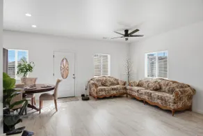 Cozy guest house - Image 5