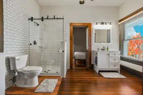 Historic Charm: Spacious 4BR Retreat Sleeps 11 - Image 5